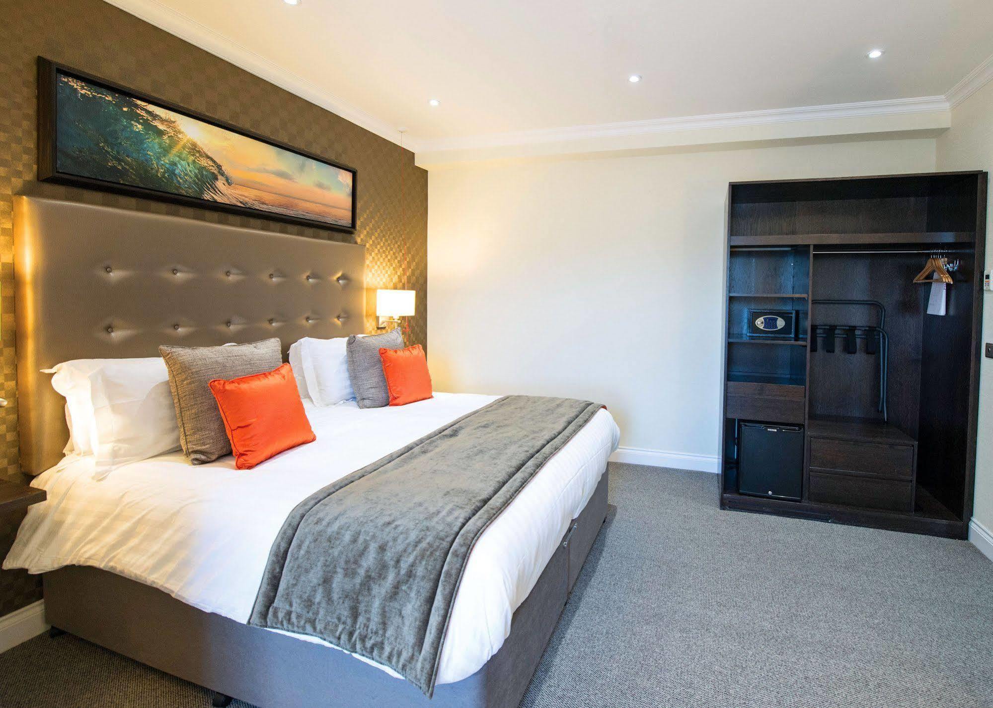 Hythe Imperial Hotel, Spa & Golf Exterior photo